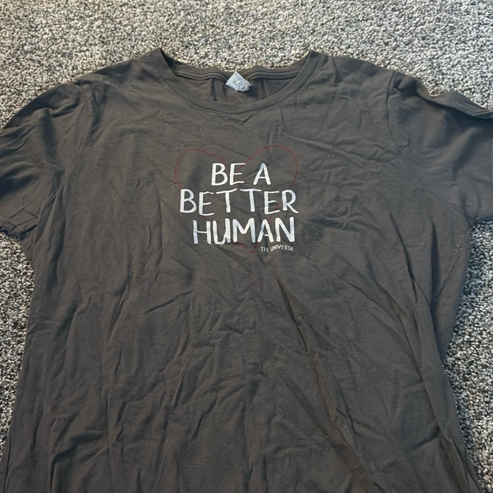 Be a better human graphic tee Women’s medium